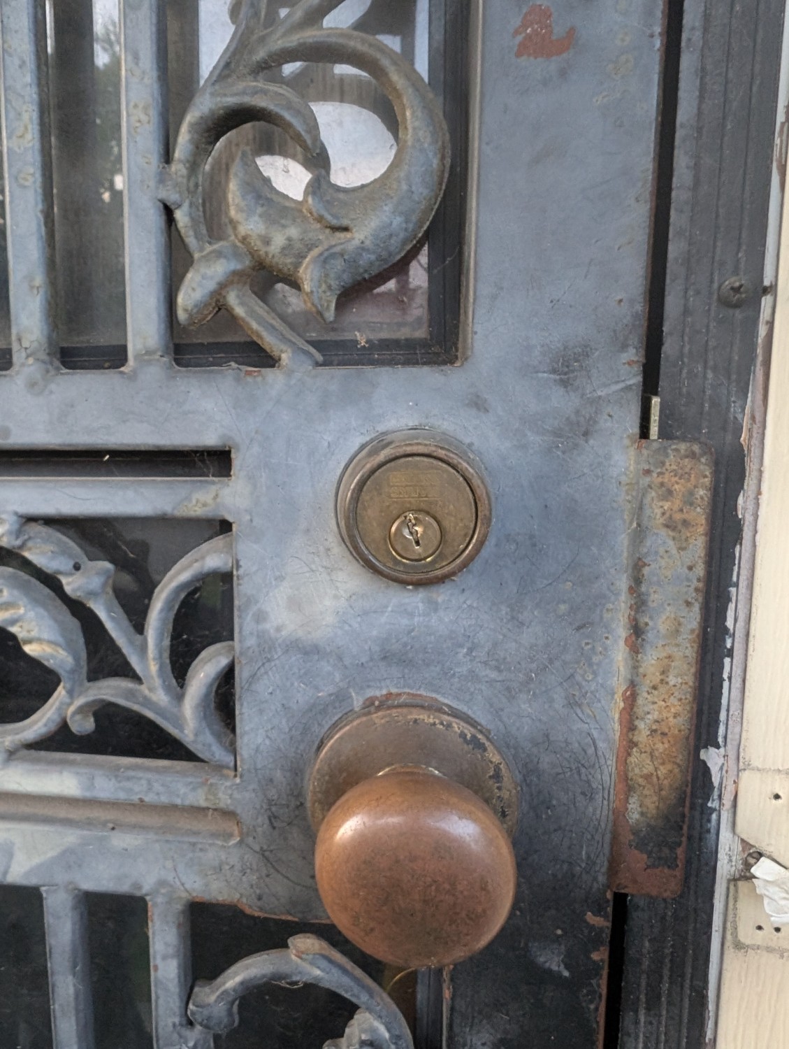Residential door lock hardware documented during broken-key extraction and rekeying service